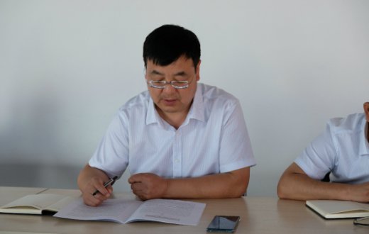 市国资公司党委理论学习中心组开展以案促改专题学习研讨