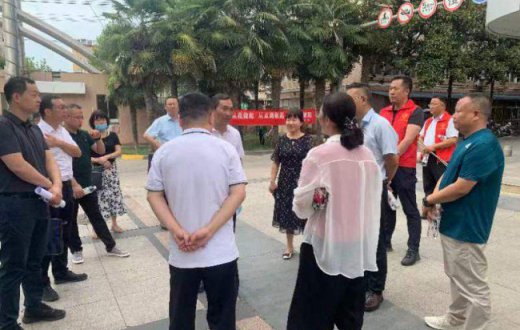 市委常委、组织部部长王安中深入宝钢管小区检查督导创文复检工作